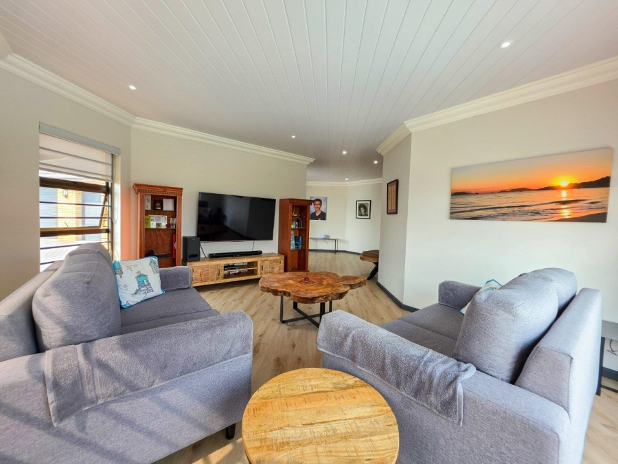 3 Bedroom Property for Sale in Stilbaai Wes Western Cape